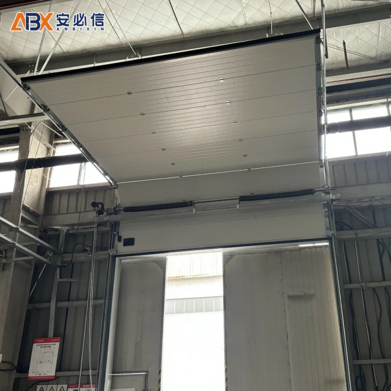 可克达拉保温提升门